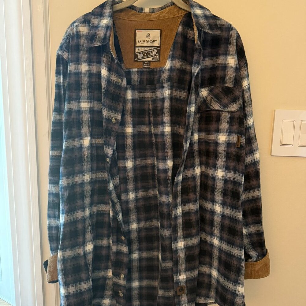The Original Buck Camp Legendary Whitetails Flannel Button Down Mens Medium Fall